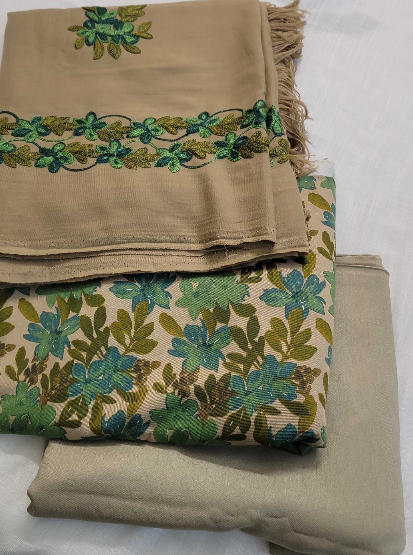 Marina Unstitched 3pc Suit - Embroidered Shawl